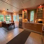 Hébergement de vacances Keskikosken Lomamoekit *