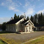 Hébergement de vacances Keskikosken Lomamoekit Venajanjarvi