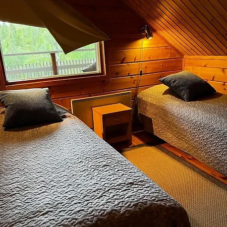 Keskikosken Lomamoekit بيت للعطل *