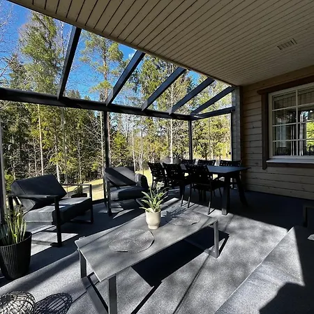 بيت للعطل Keskikosken Lomamoekit Venajanjarvi