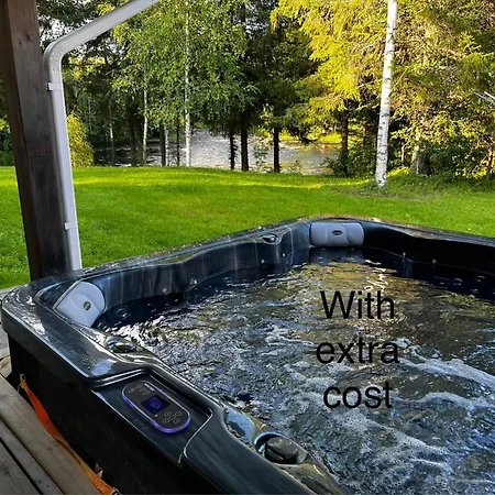 Keskikosken Lomamoekit Venajanjarvi