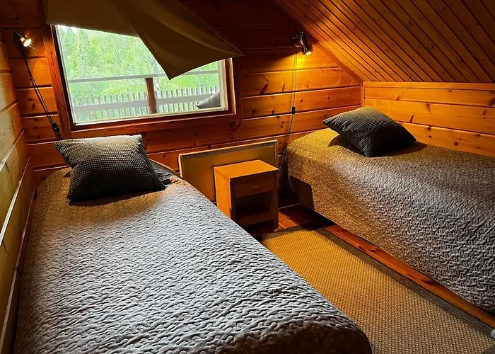 Keskikosken Lomamoekit Hébergement de vacances *