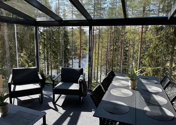 Keskikosken Lomamoekit Hébergement de vacances *