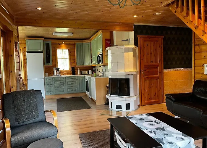 Keskikosken Lomamoekit * Venajanjarvi