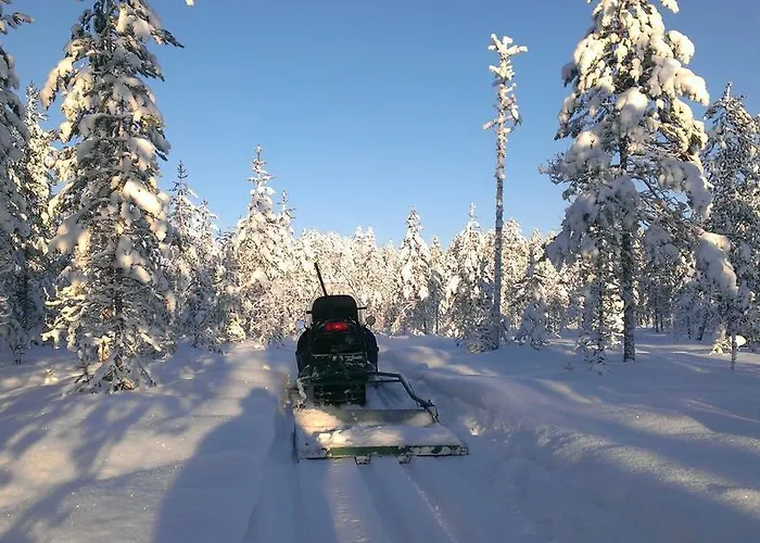 Keskikosken Lomamoekit * Venajanjarvi